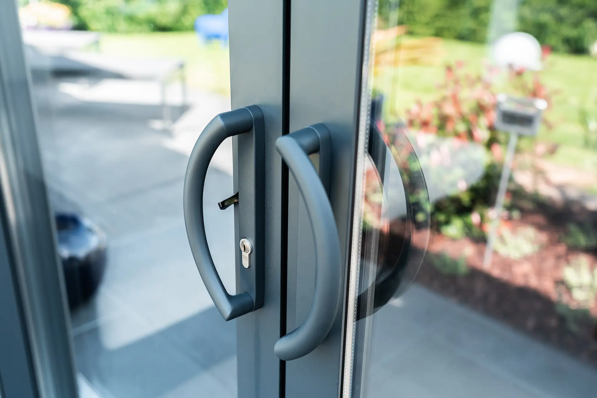 Aluminium-Schiebetüren — Aluminium-Schiebetüren für die Terrassenüberdachung