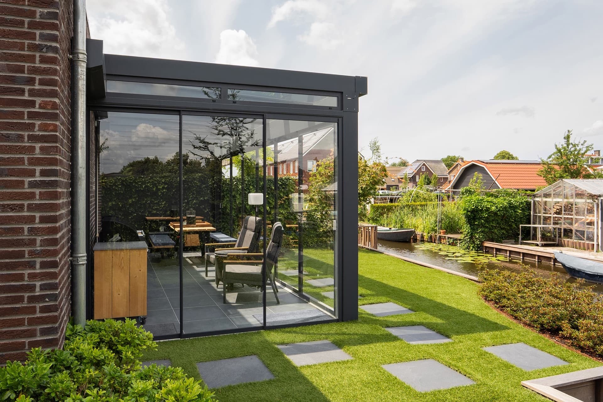 Steellook-Profile — Steellook-Profile für Schiebewände — Loft-Design